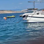 Aura Διαμέρισμα *